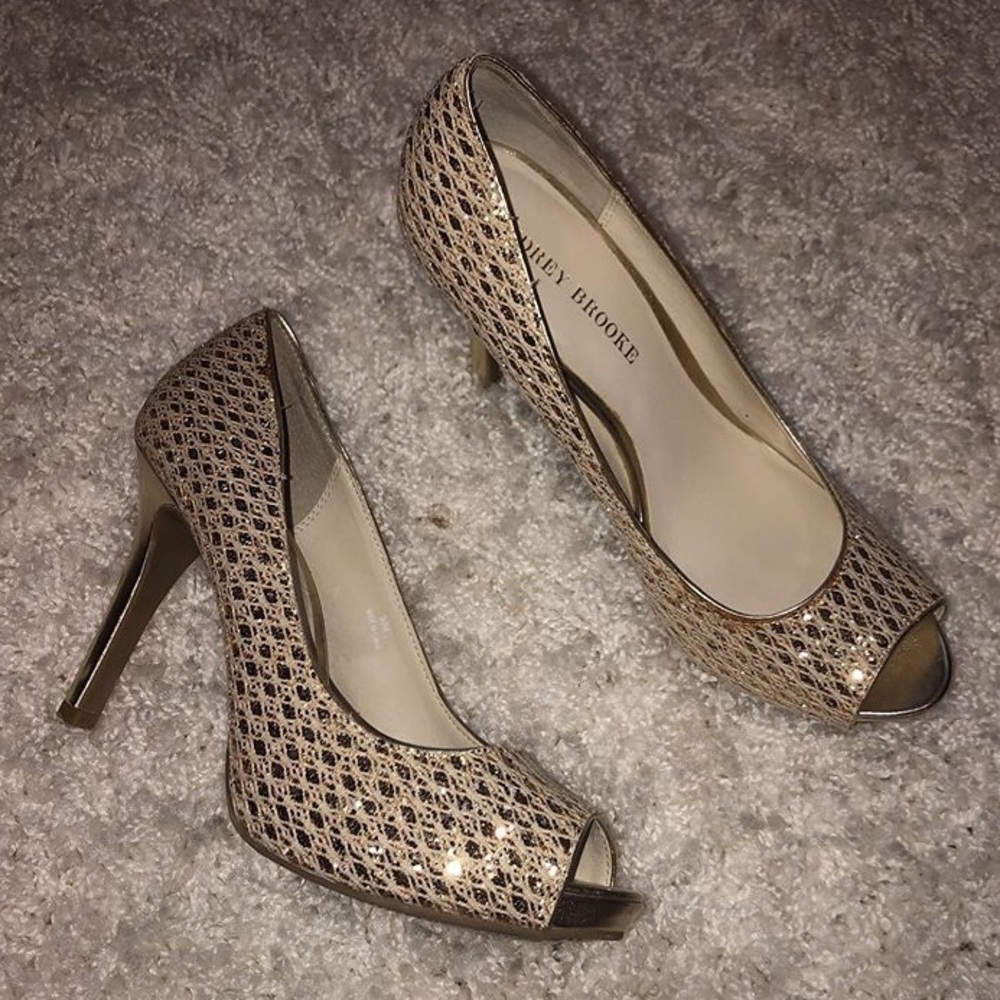 Audrey Brooke gold pumps